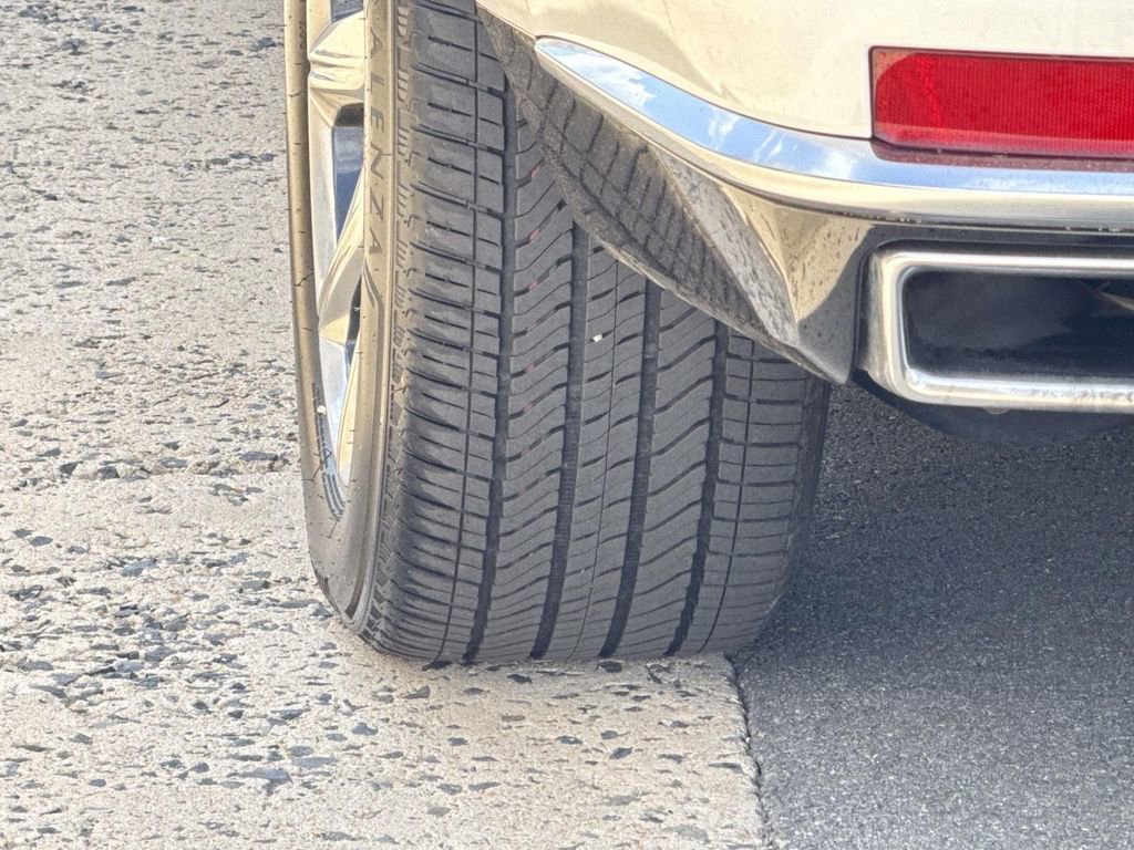 Used 2024 Cadillac Escalade Premium Luxury Platinum w/ LPO, Floor Liner Package image 18