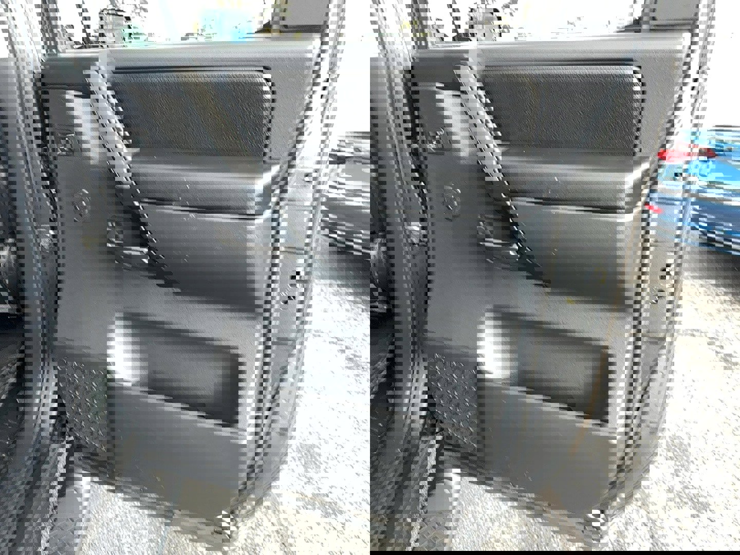 Used 2012 Nissan Titan SL image 24