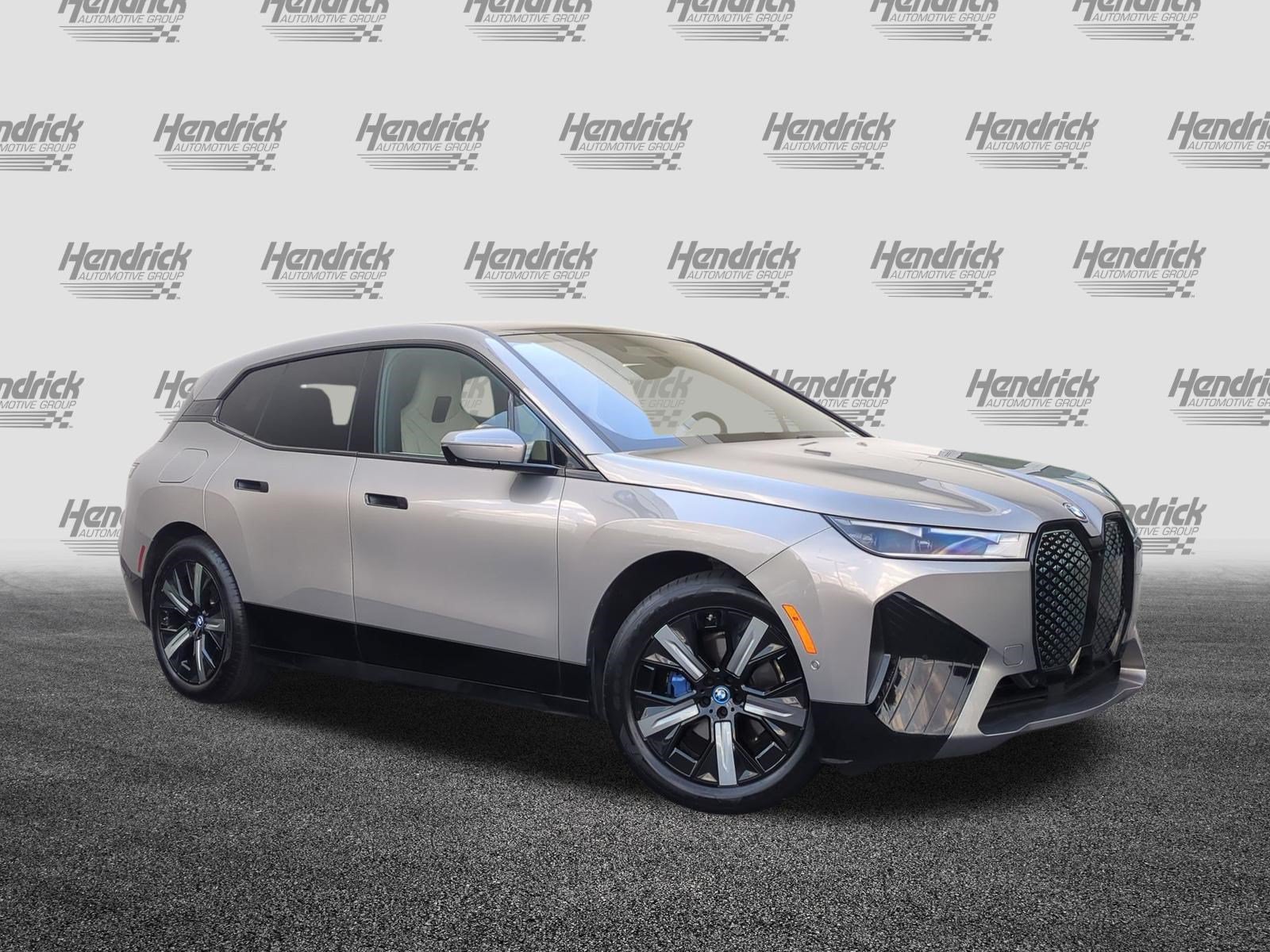 Certified 2024 BMW iX xDrive50 w/ Premium Package AWD/4WD image 2