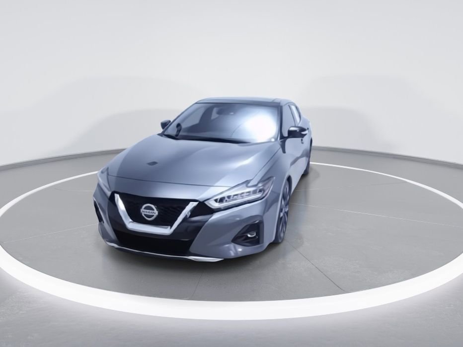 Used 2020 Nissan Maxima SR w/ Sport Mat Group FWD image 2