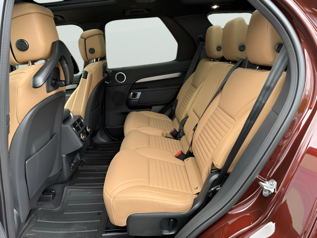 Certified 2026 Land Rover Discovery Limited Edition AWD/4WD image 84