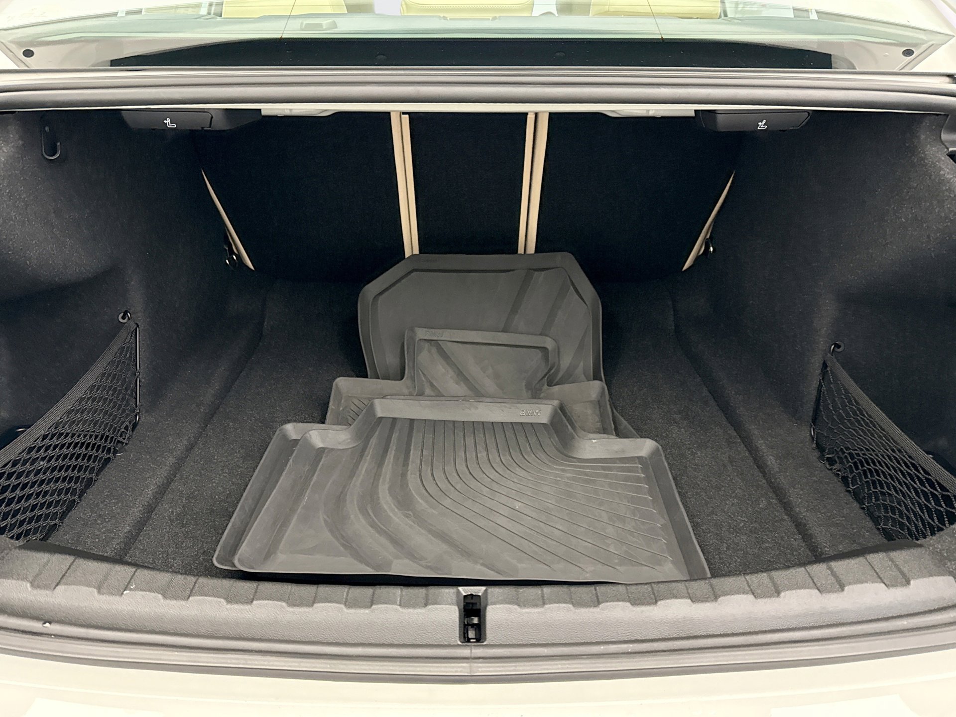 Used 2021 BMW 330i xDrive 330XI AWD w/ Convenience Package image 19