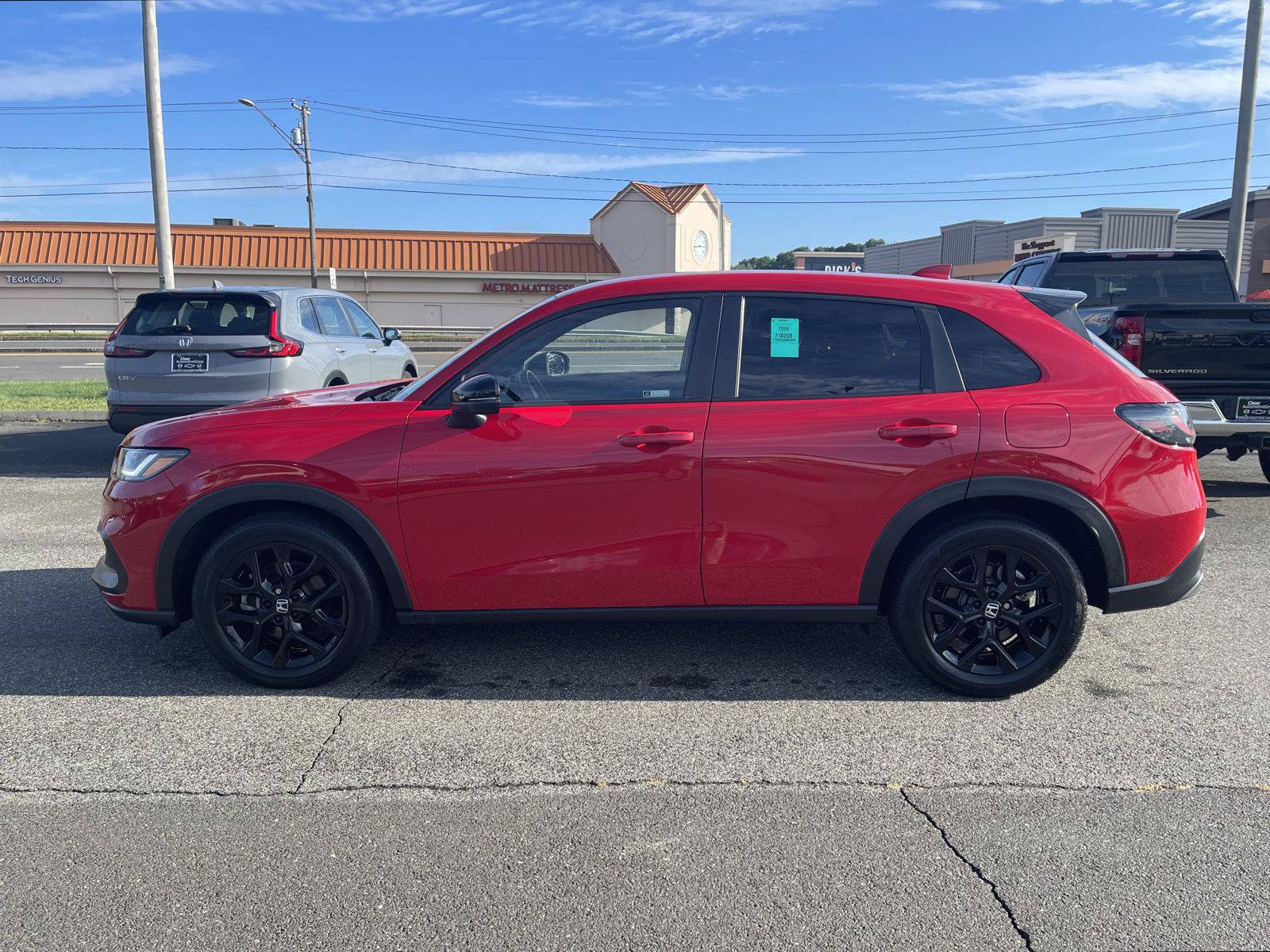 Used 2024 Honda HR-V Sport image 4