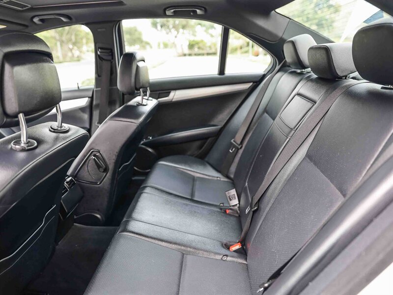 Used 2013 Mercedes-Benz C 250 Sedan image 30