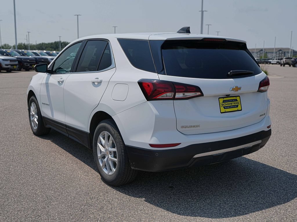 Used 2024 Chevrolet Equinox LT AWD/4WD image 8