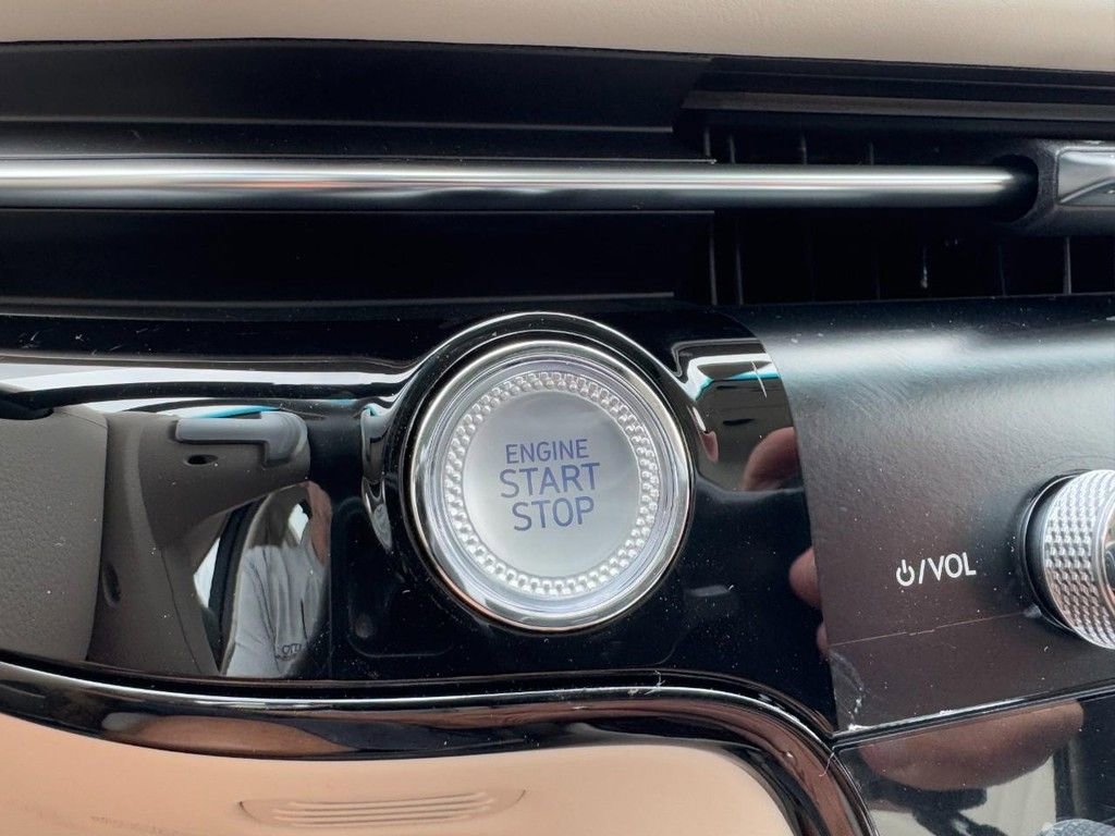 New 2026 Genesis G80 2.5T Sport Prestige image 19