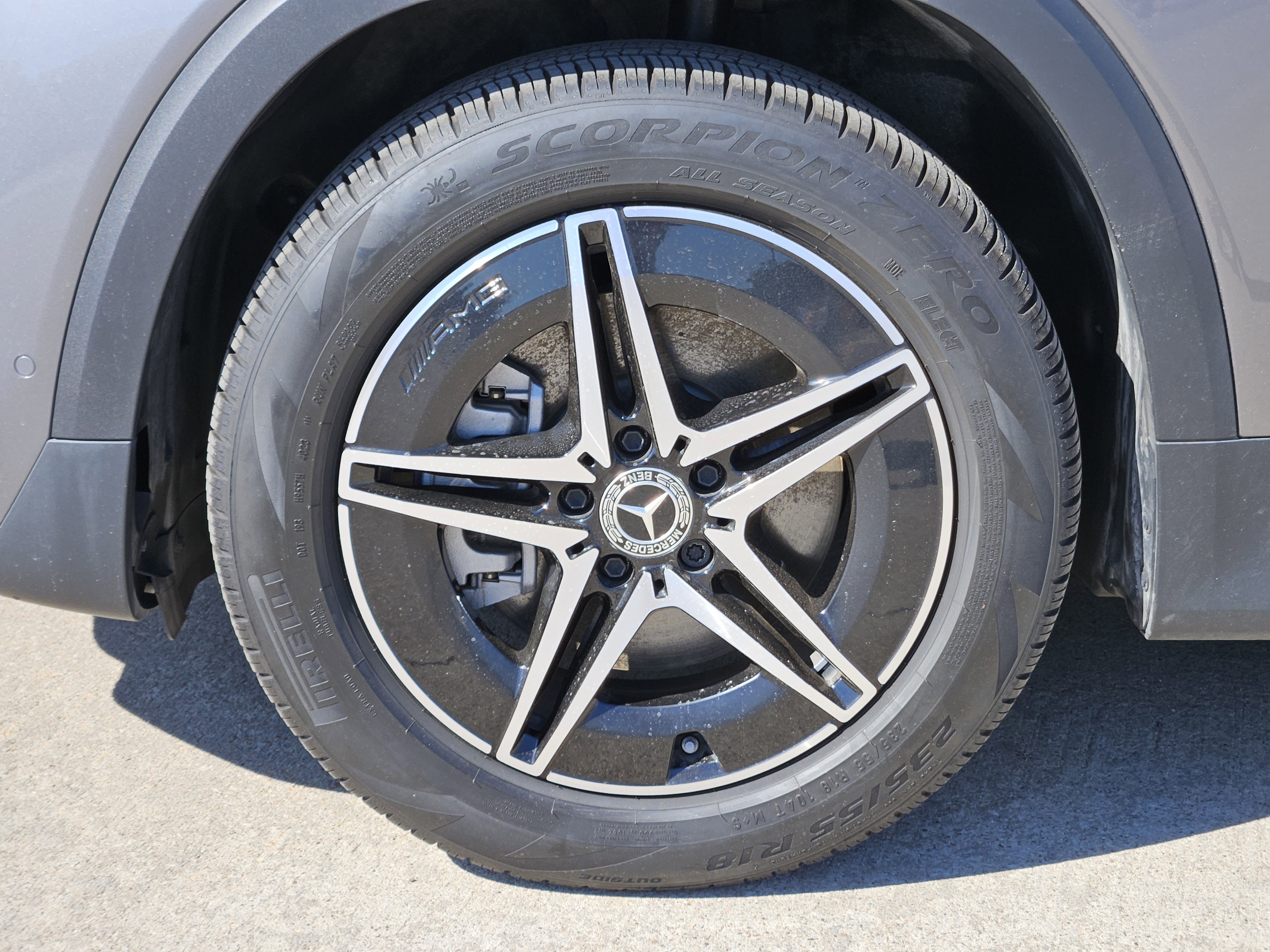 Used 2023 Mercedes-Benz EQB 300 4MATIC image 12