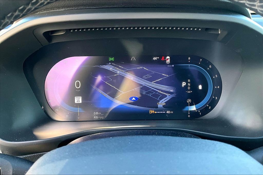 Used 2023 Volvo XC40 B4 Plus w/ Protection Package Premier image 29