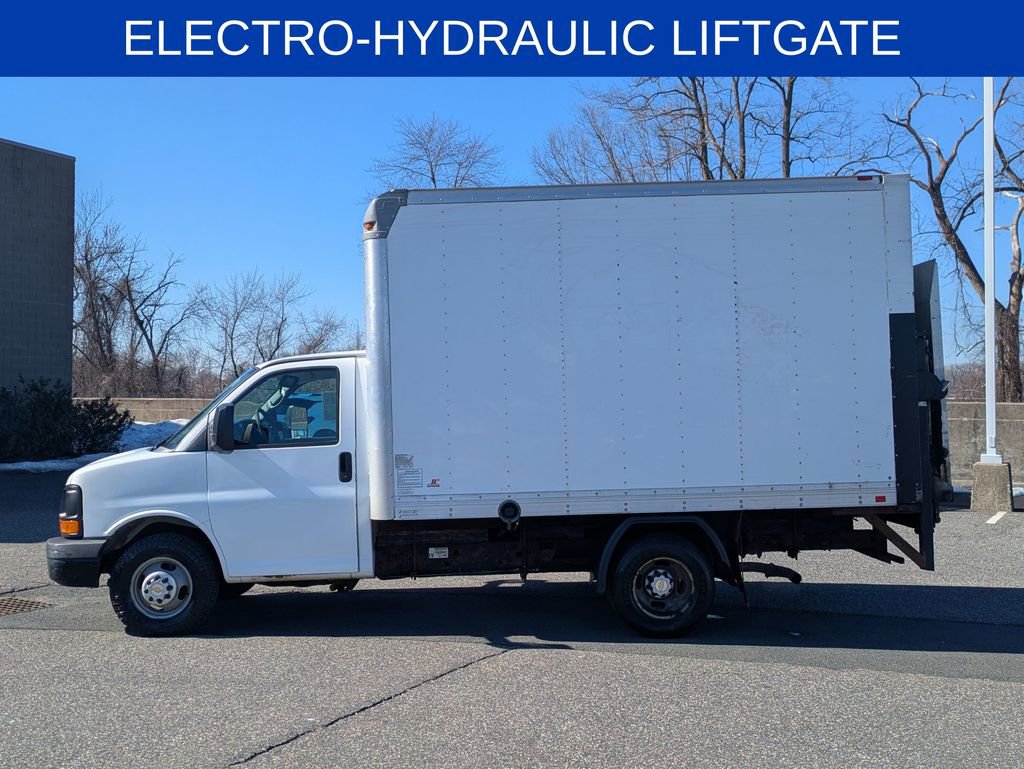 Used 2014 Chevrolet Express 3500 Work Van image 6
