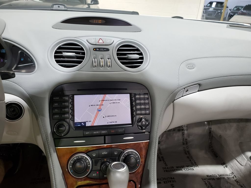 Used 2008 Mercedes-Benz SL 550 image 22