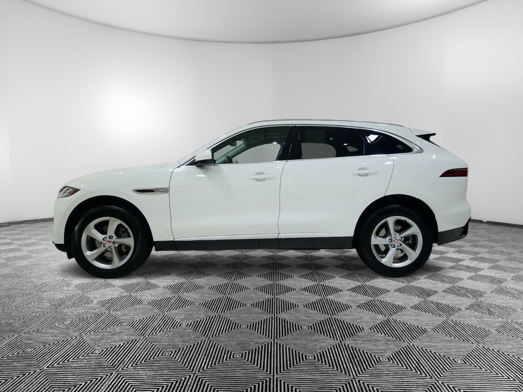 Used 2023 Jaguar F-PACE S image 2