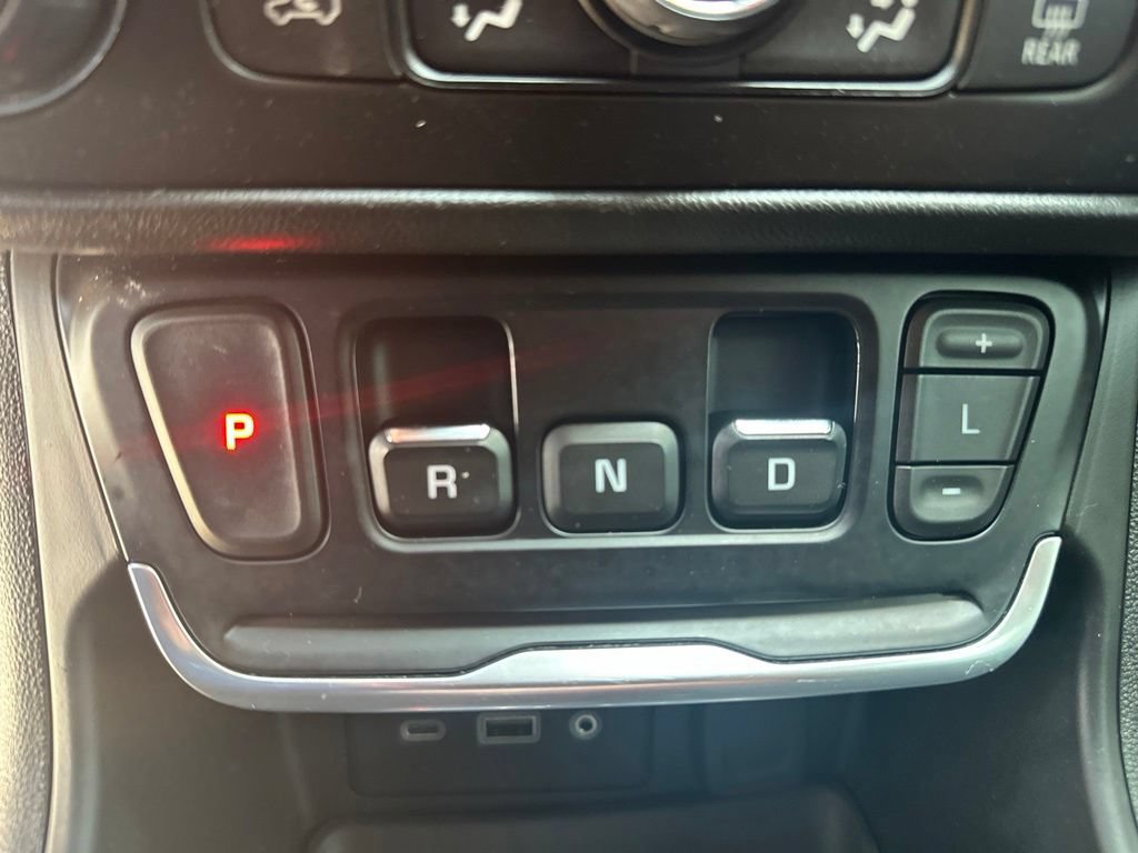 Used 2018 GMC Terrain SLE w/ Driver Convenience Package AWD/4WD image 33