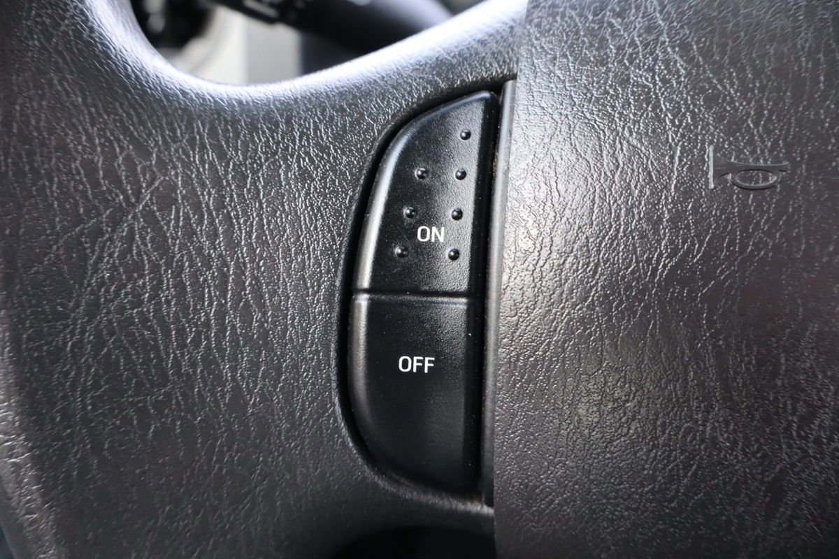 Used 2009 Ford E-350 and Econoline 350 XLT image 28
