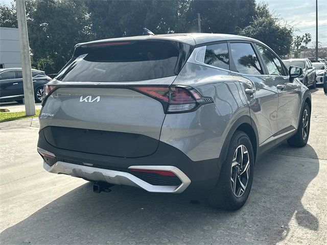 Certified 2024 Kia Sportage LX image 6