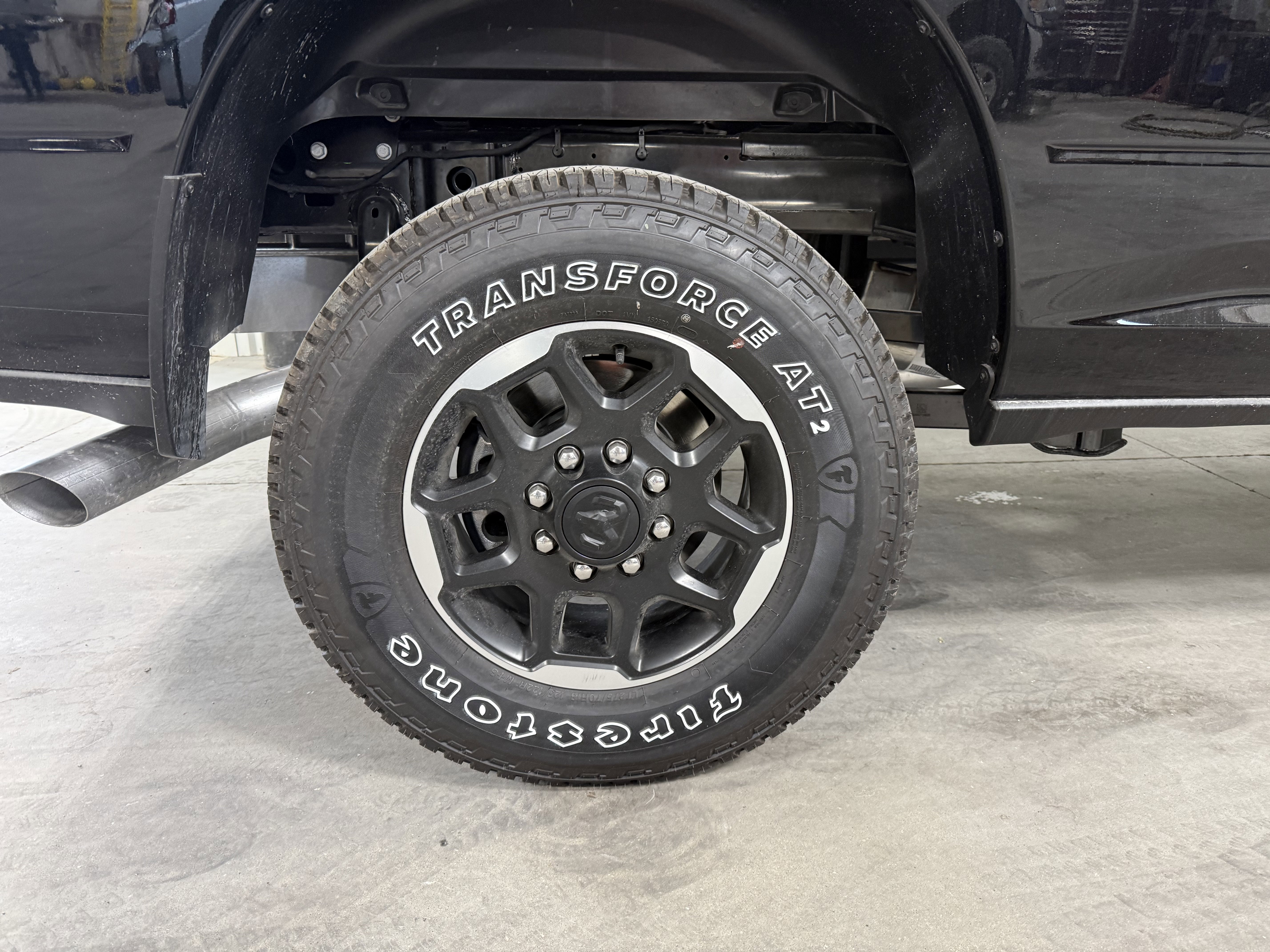 New 2026 RAM 2500 Laramie AWD/4WD image 7