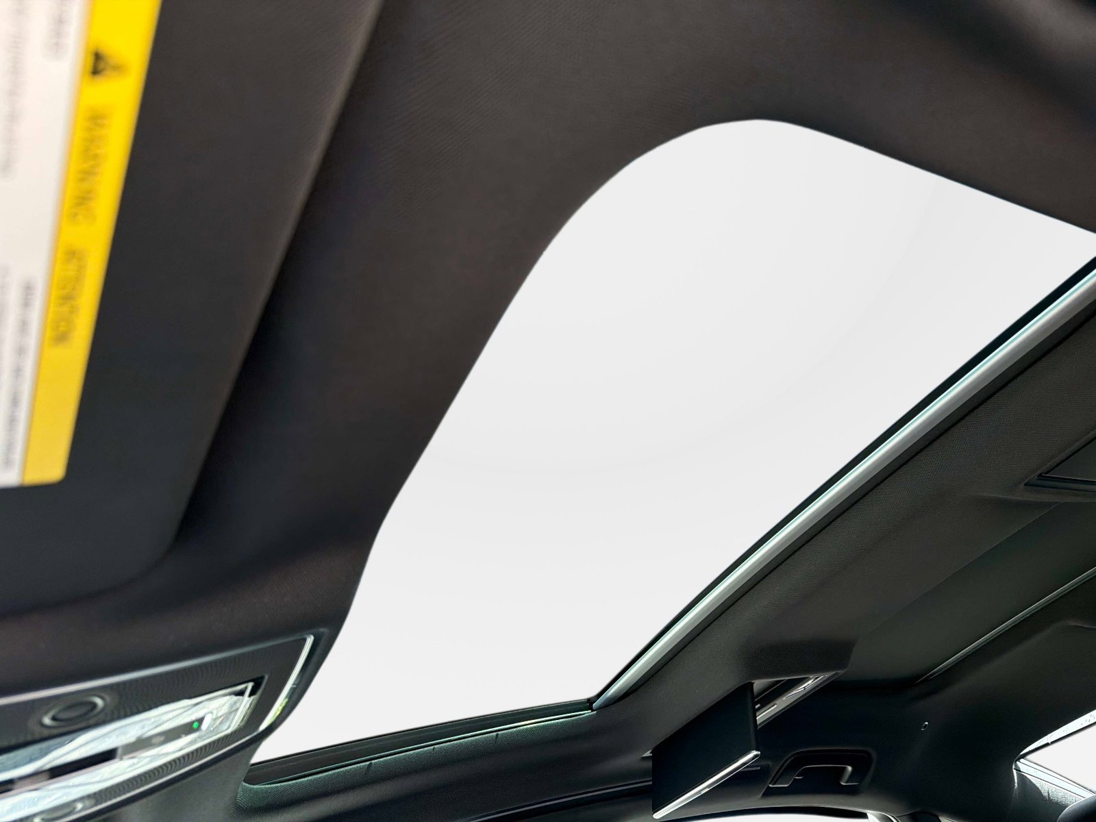 Used 2025 Audi S8 4.0T image 49