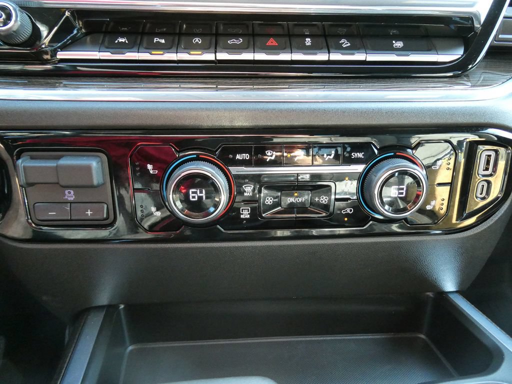 Certified 2024 Chevrolet Silverado 1500 RST AWD/4WD image 31