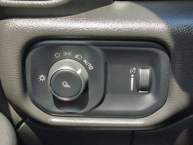Certified 2024 RAM 3500 Tradesman AWD/4WD image 24