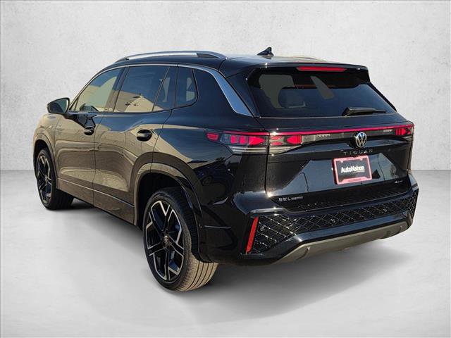 New 2026 Volkswagen Tiguan SEL R-Line image 9