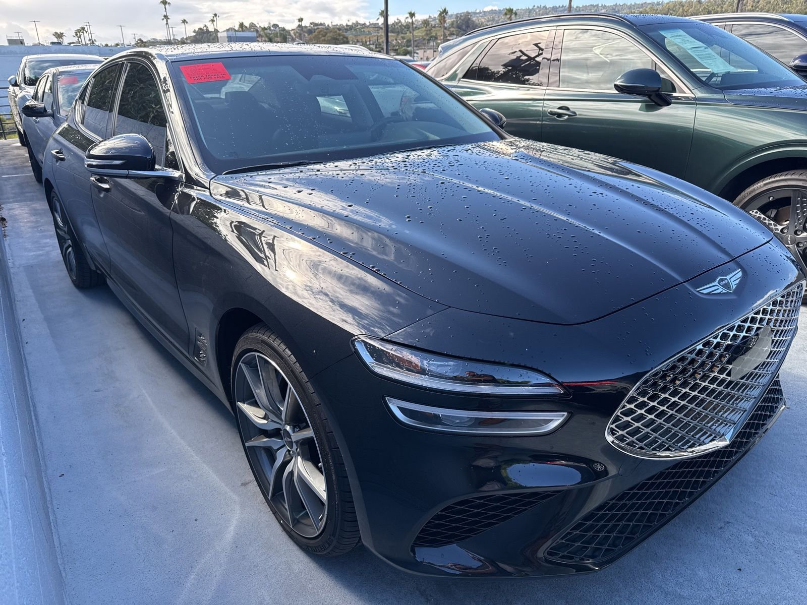 Used 2025 Genesis G70 2.5T image 1