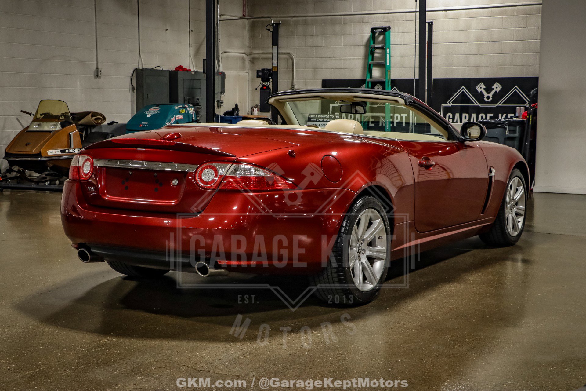 Used 2007 Jaguar XK Convertible image 23