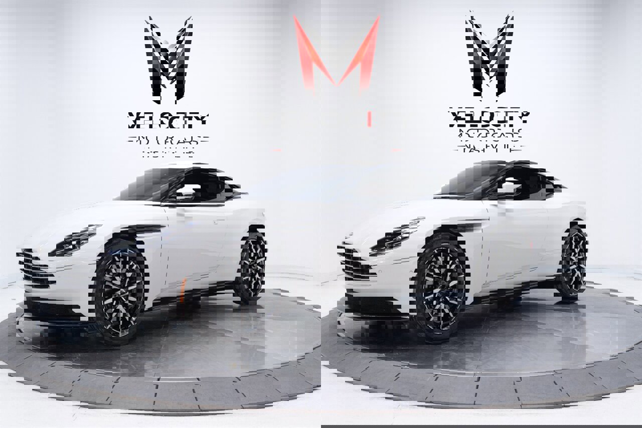 Used 2018 Aston Martin DB11 V12 image 2