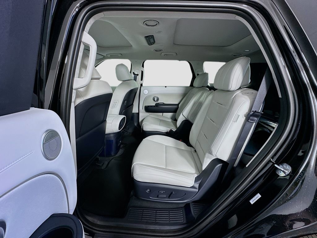 New 2026 Hyundai Palisade Calligraphy image 17