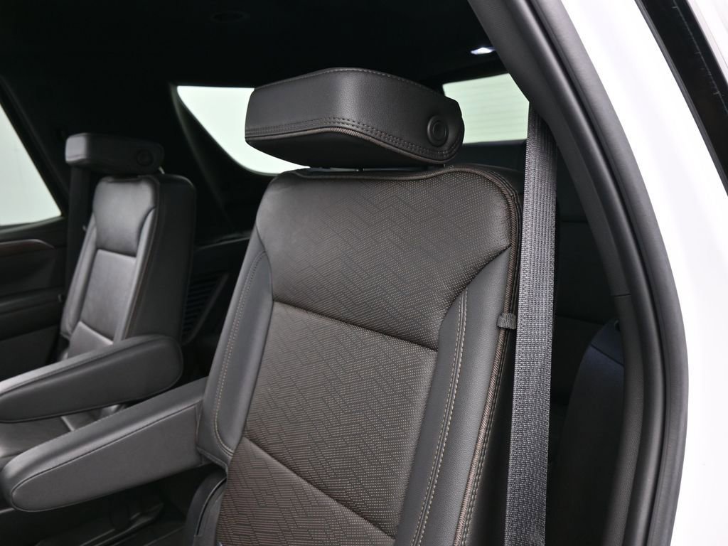 Used 2021 Chevrolet Tahoe High Country image 37