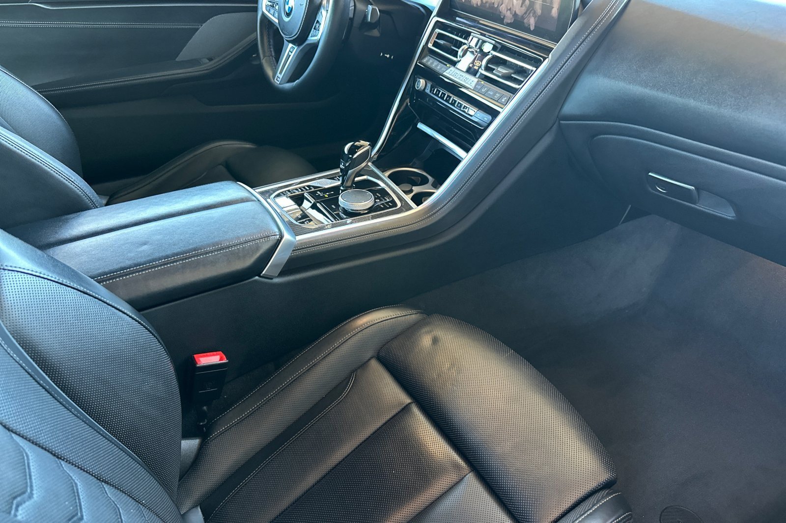 Used 2023 BMW M850i xDrive Convertible AWD/4WD image 13