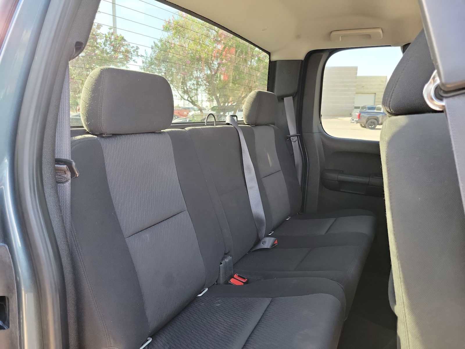 Used 2011 Chevrolet Silverado 1500 LT w/ Texas Edition RWD image 17