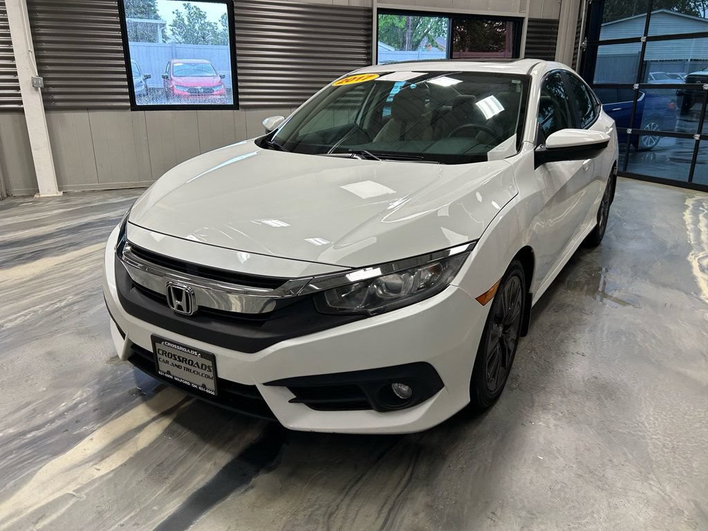 Used 2017 Honda Civic EX-T image 3