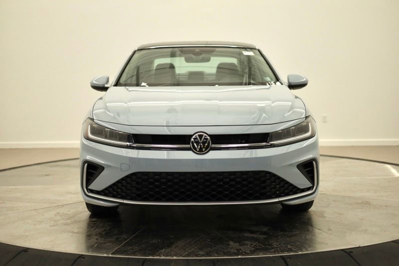 New 2026 Volkswagen Jetta SE image 8
