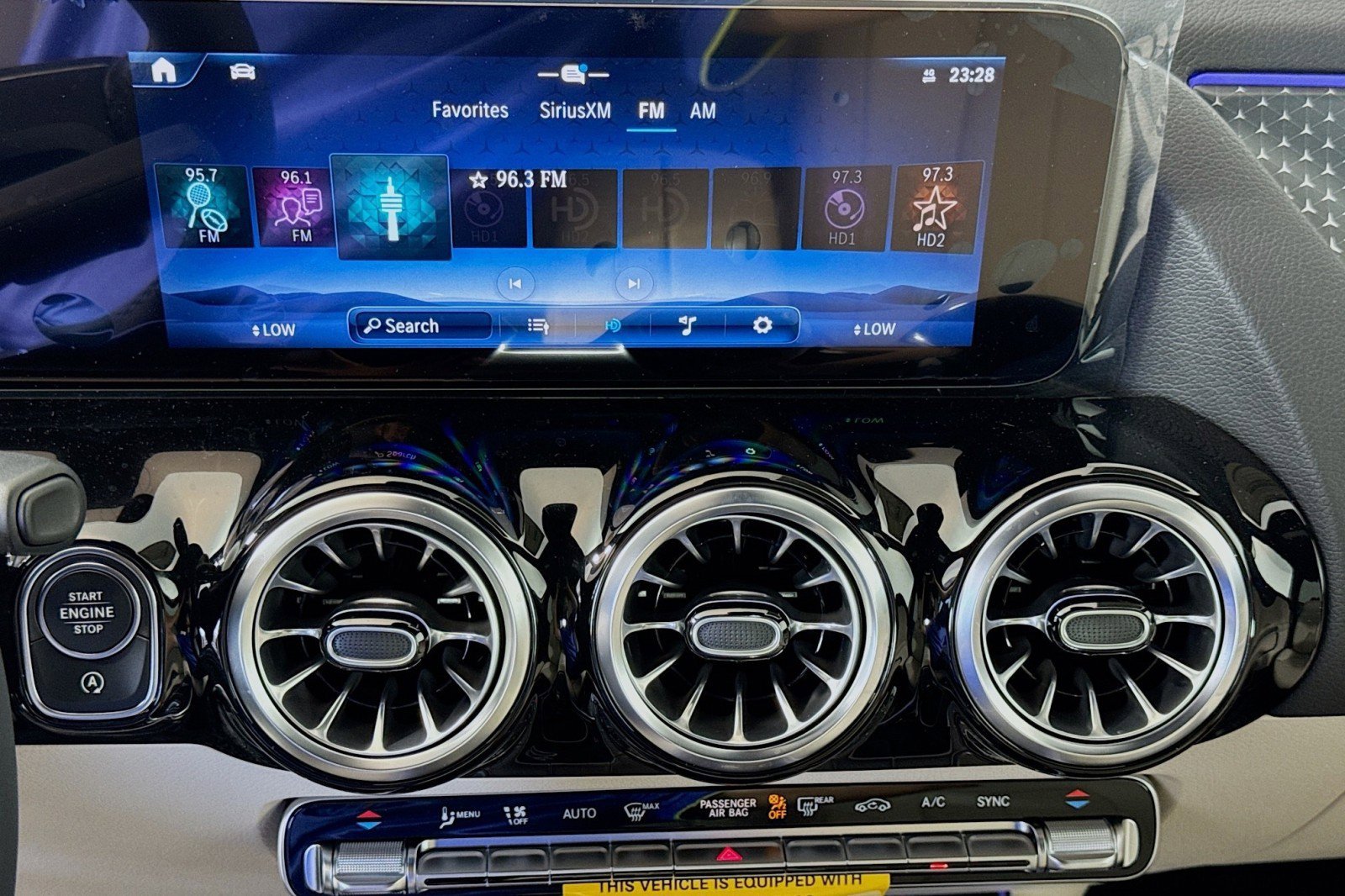 New 2025 Mercedes-Benz GLA 250 image 14