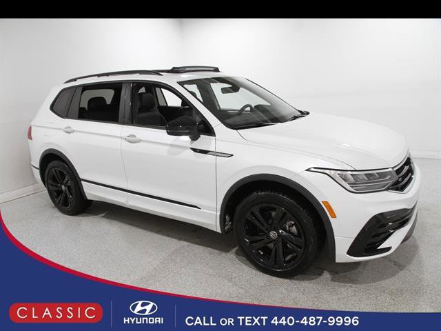 Used 2024 Volkswagen Tiguan SE R-Line