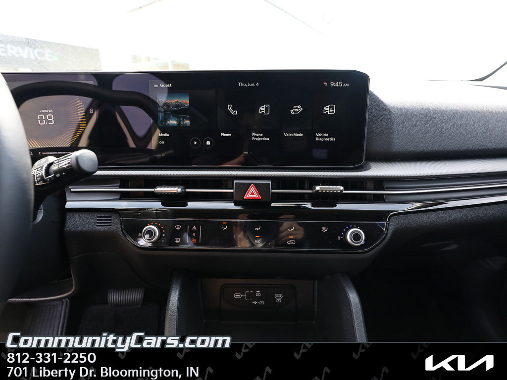New 2026 Kia Sportage LX w/ LX Convenience Package FWD image 14