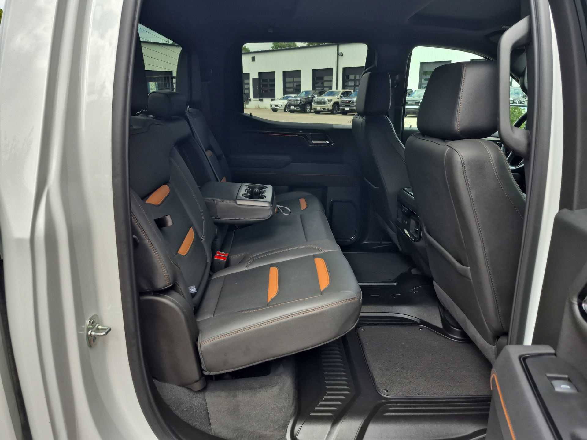 Certified 2025 GMC Sierra 1500 AT4 AWD/4WD image 28