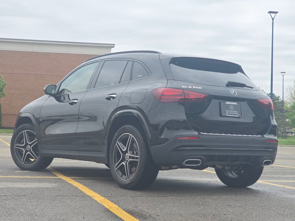 Certified 2026 Mercedes-Benz GLA 250 4MATIC image 13