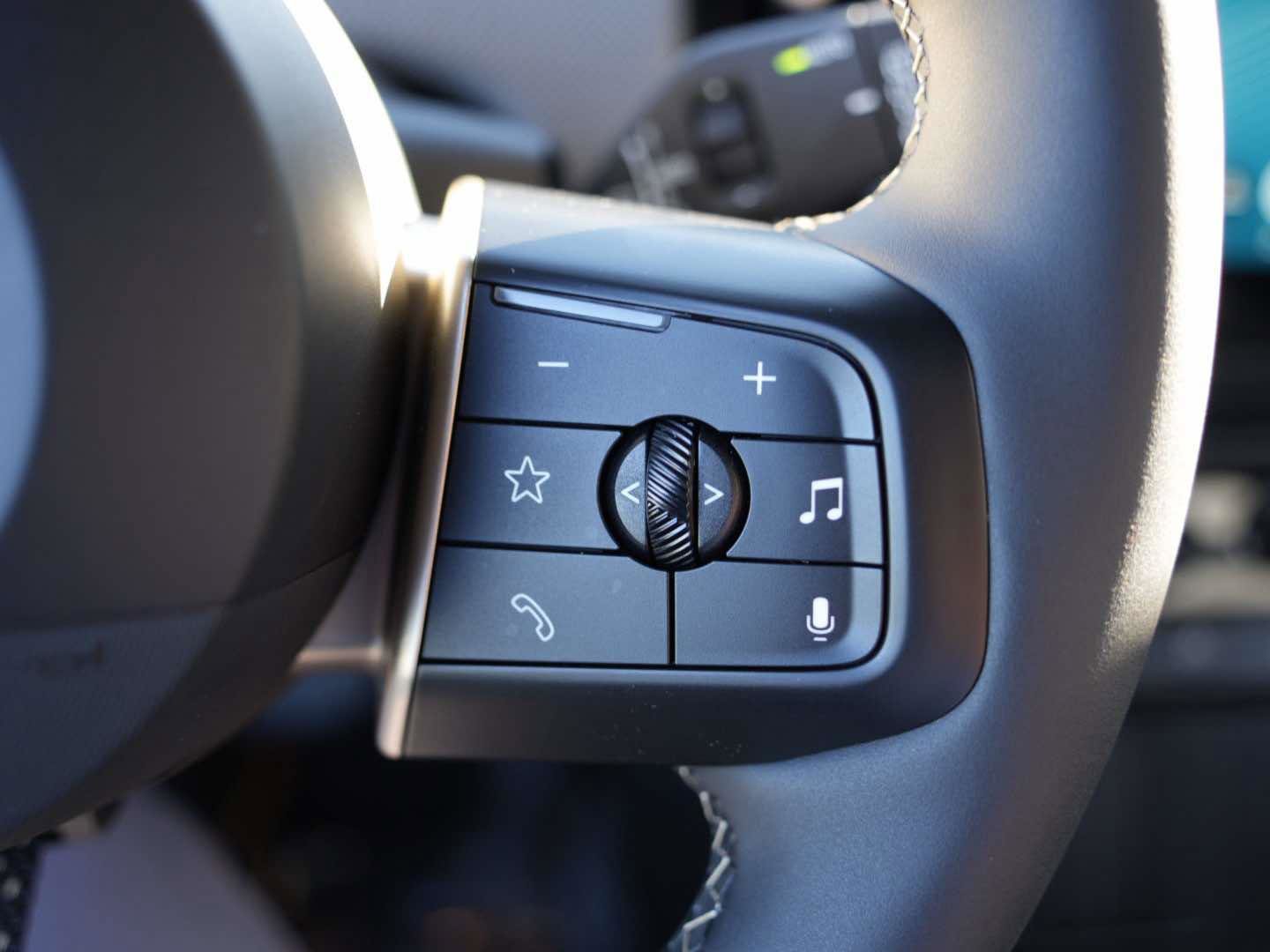 Used 2025 MINI Cooper S image 18