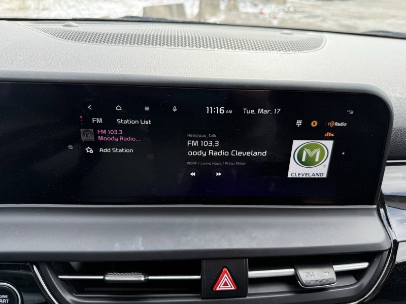 Certified 2024 Kia Seltos S image 11