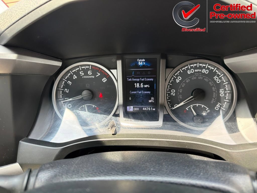 Used 2021 Toyota Tacoma SR5 RWD image 45