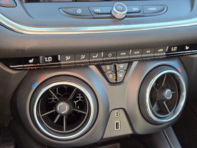Used 2024 Chevrolet Blazer LT w/ Convenience Package image 23
