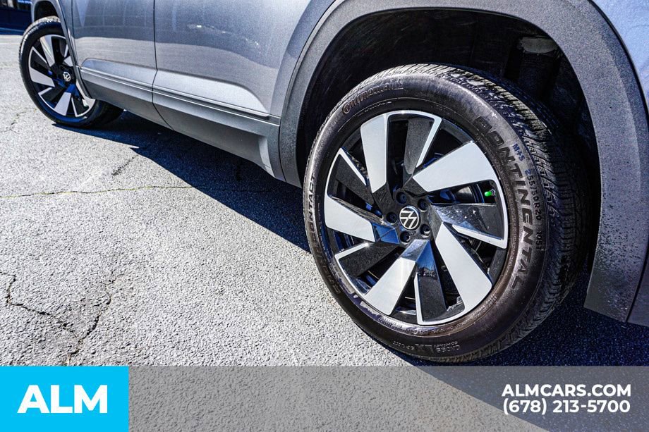 Used 2024 Volkswagen Atlas Cross Sport SE image 15