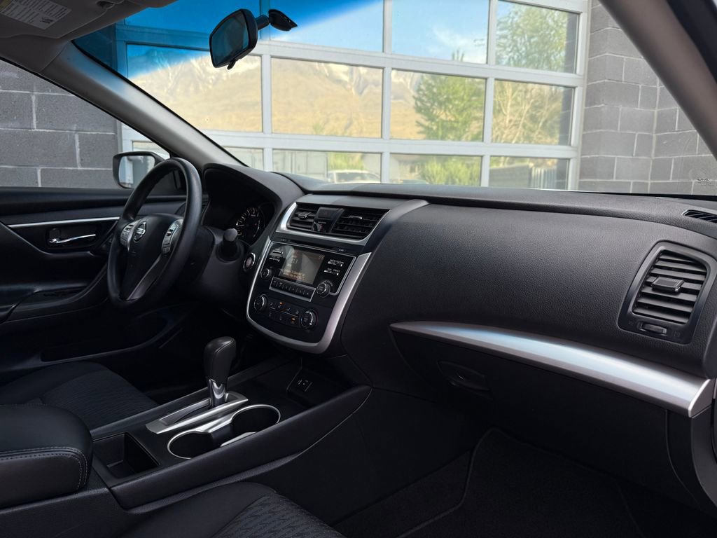 Used 2016 Nissan Altima 2.5 S w/ Power Driver Seat Package FWD image 20