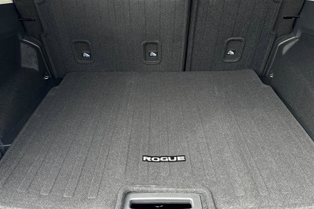 New 2026 Nissan Rogue S image 13