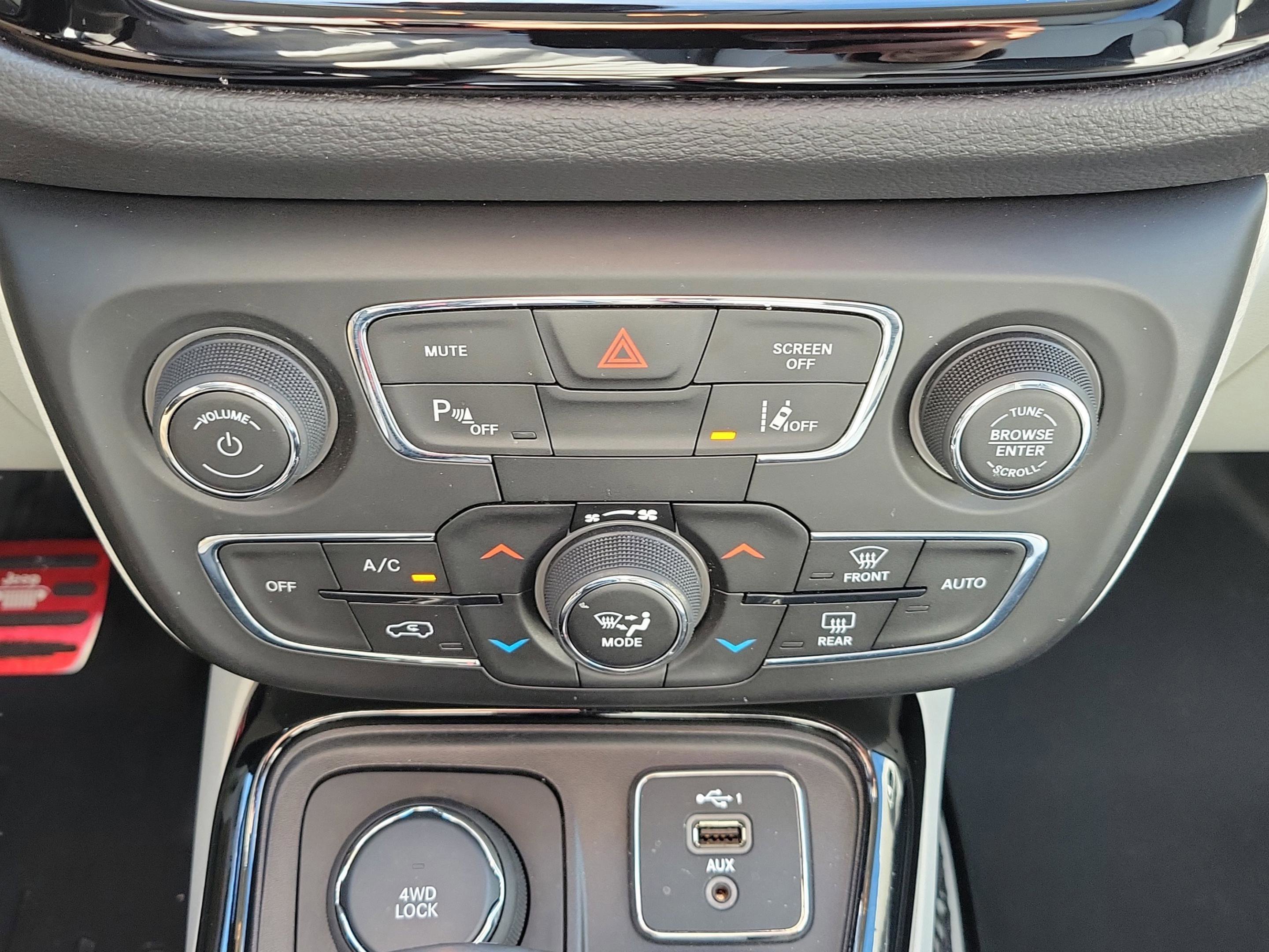 Used 2020 Jeep Compass Limited w/ Advanced Safety Group image 26