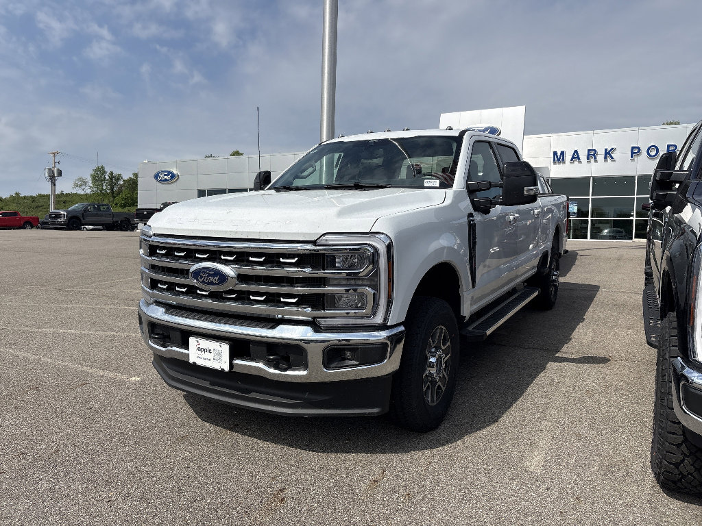 New 2026 Ford F250 Lariat w/ FX4 Off-Road Package