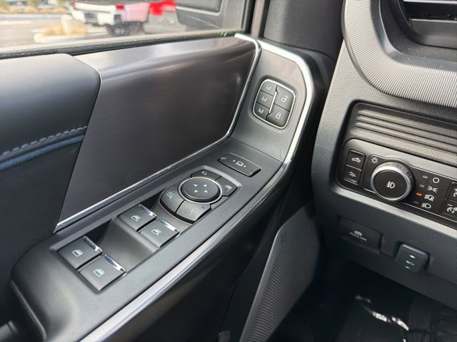 New 2026 Ford F350 Platinum w/ FX4 Off-Road Package image 30