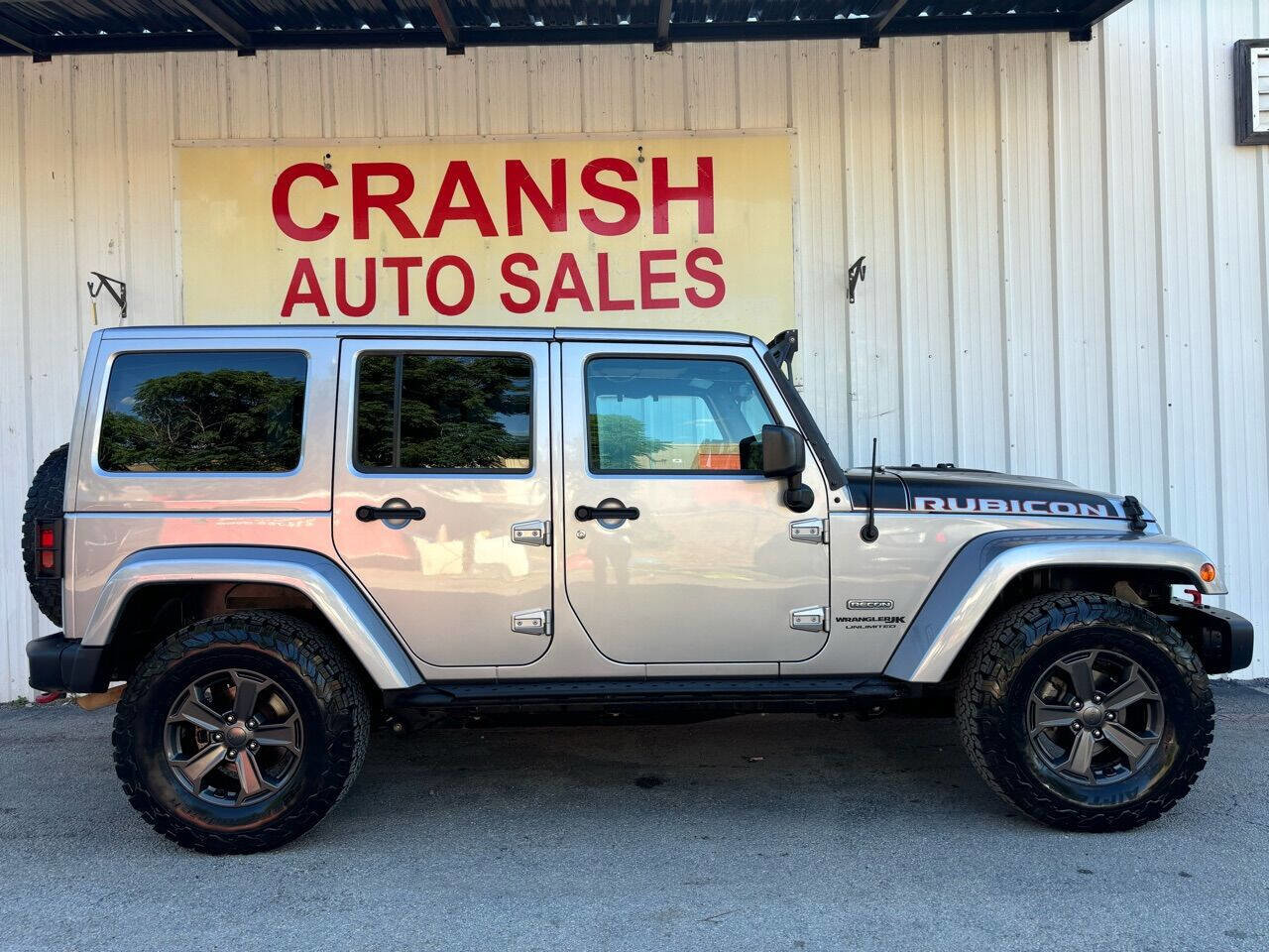 Used 2018 Jeep Wrangler Unlimited Rubicon AWD/4WD image 4