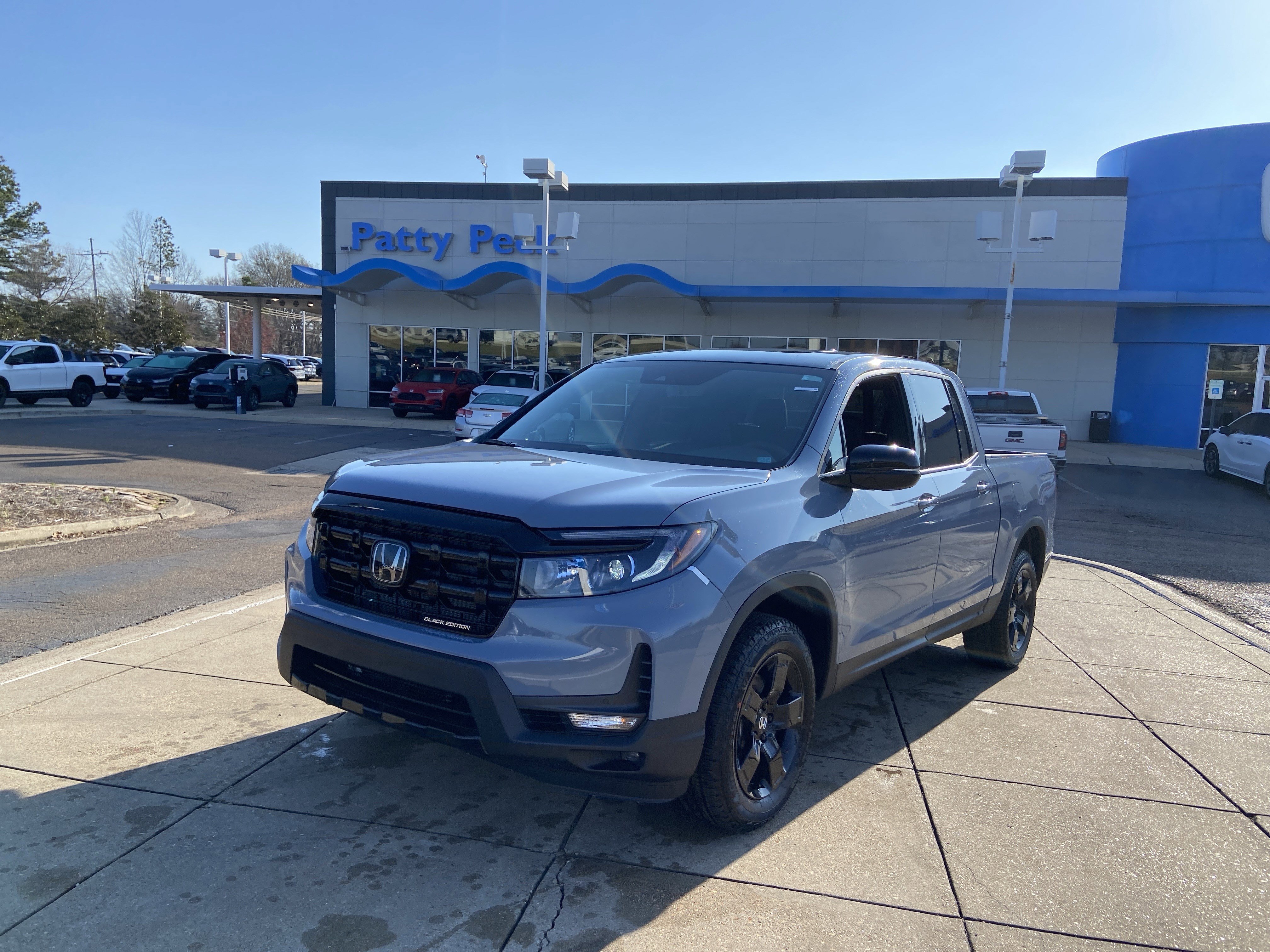 New 2026 Honda Ridgeline Black Edition image 4