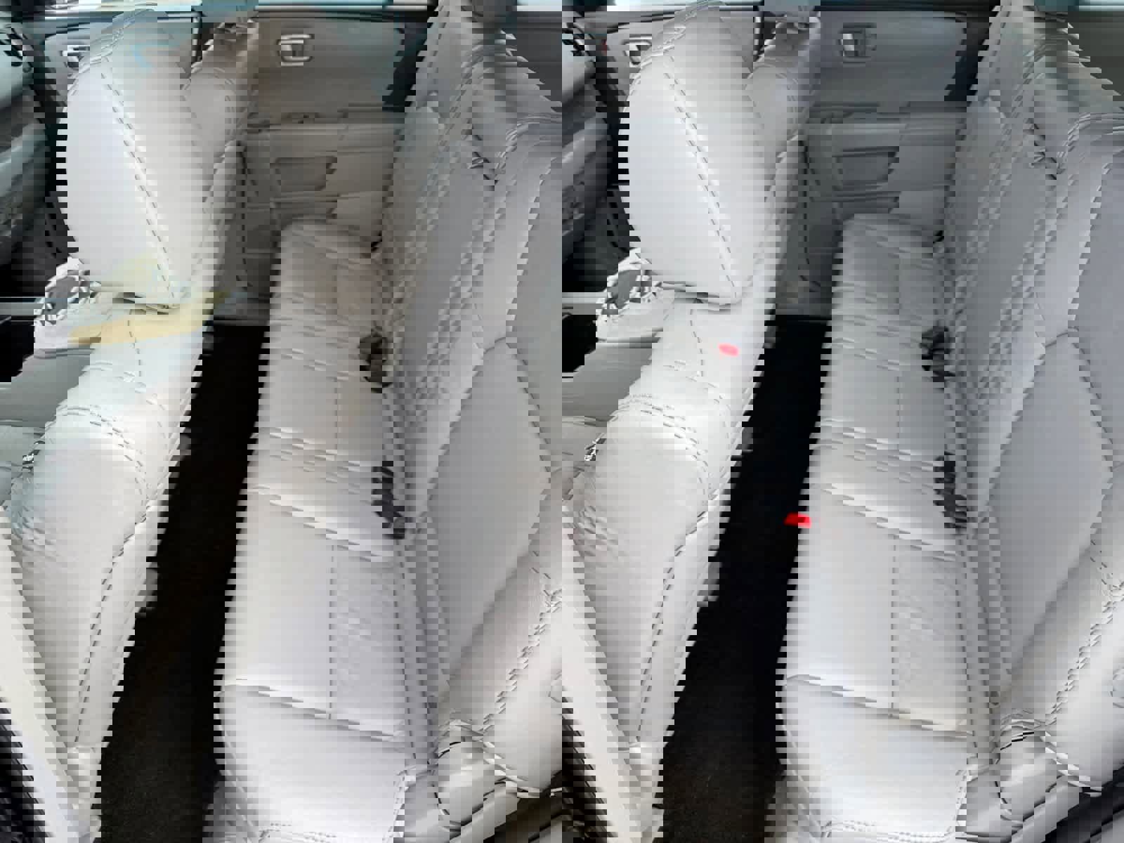 Used 2011 Honda Pilot EX-L image 11